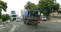 Stire din Social : Străzile din municipiul Constanța, stropite cu apă în zilele caniculare