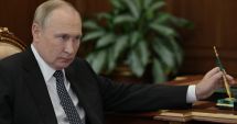 Stire din Actualitate : Preşedintele Putin a participat singur la slujba de Crăciun, la Kremlin