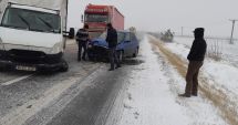 Stire din Social : GALERIE FOTO. ACCIDENT RUTIER ÎN JUDEȚUL CONSTANȚA, din cauza condițiilor meteo