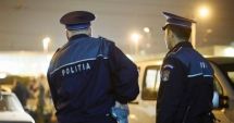 Stire din Eveniment : Arestat pentru că a condus băut, fără permis și a lovit doi polițiști