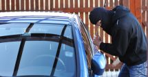 Stire din Eveniment : CONSTĂNȚEAN ARESTAT, DUPĂ CE A FURAT 19000 EURO DINTR-O MAȘINĂ PARCATĂ