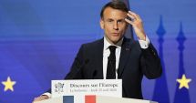 Stire din Actualitate : Sondaj: Aproape două treimi dintre francezi doresc demisia preşedintelui Macron