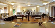Stire din Actualitate : CCR a respins sesizarea AUR. Legea austerității va intra în vigoare la 1 august