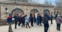 Stire din Politică-Administrație : Premierul României a fost huiduit de constănțeni, la ieșirea din Cazino
