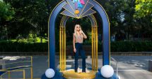 Stire din Social : Alte două puncte foto instagramabile au fost instalate în Stațiunea Mamaia