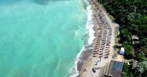 Stire din Social : Plaja din Tuzla reclamată direct la Prefectura Constanța. Au urmat verificările
