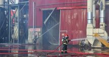 Stire din Eveniment : Patru persoane au fost rănite, două cu arsuri grave, după ce un incendiu a izbucnit la o fabrică din Sebeș