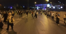 Stire din Actualitate : "Teroriștii au venit la aeroport într-un taxi și apoi au comis atacurile"