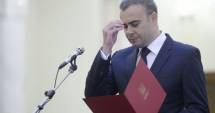 Stire din Politică-Administrație : Ponta: "Darius Vâlcov este o pierdere pentru Guvern"