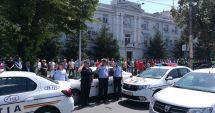Stire din Eveniment : Momente de reculegere la Constanța, pentru polițistul împușcat în gât de un infractor