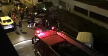 Stire din Eveniment : UPDATE Incendiu într-un apartament din Năvodari. Instalația de brad, din balcon, a luat foc