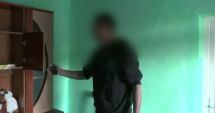 Stire din Eveniment : O fetiţă de şapte ani a murit după ce un dulap a căzut peste ea