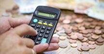 Stire din Social : Adoptarea bugetului pe 2019, amânată din nou. Ultimul termen posibil: vineri