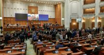Stire din Social : CCR: Legea pensiilor speciale este parţial neoconstituţională şi se reîntoarce în Parlament