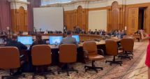 Stire din Actualitate : Judecătorii CCR acuză presiune politică asupra Curții Constituționale
