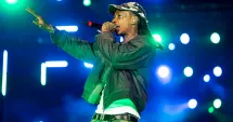 Stire din Eveniment : Wiz Khalifa, condamnat la nouă luni de închisoare cu executare în România