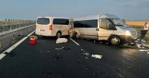 Stire din Eveniment : 11 persoane au fost transportate la spital, în urma accidentului de pe autostradă