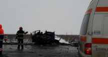 Stire din Eveniment : UPDATE. Accident cumplit pe E85, provocat de un sinucigaș! Șoferul e bănuit că și-a înjunghiat soția