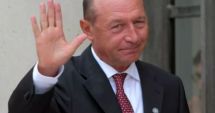Stire din Politică-Administrație : Traian Băsescu: Rusia trebuie scoasă din sistemul bancar internaţional