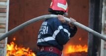 Stire din Eveniment : Casă cuprinsă de flăcări, la Constanţa! Se intervine în forţă