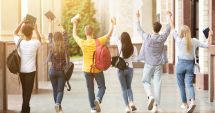 Stire din Cultură-Educație : Anunțul ministrului Educației pentru studenți: Au fost majorate bursele!