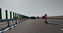 Stire din Eveniment : Atenție, șoferi! Trafic blocat pe Autostrada Soarelui, pe sensul spre mare! Două mașini s-au ciocnit