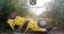 Stire din Eveniment : A plecat de la locul accidentului, lăsându-și pasagerul rănit în mașina răsturnată