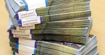 Stire din Economie : Finanţele au împrumutat peste 1,3 miliarde de lei de la bănci