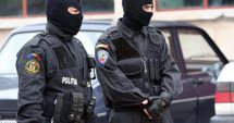 Stire din Eveniment : DIICOT continuă protestul și după modificarea OUG 7: banderole albe până pe 22 martie