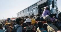 Stire din Actualitate : Proteste violente într-un oraș din Olanda