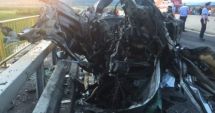 Stire din Eveniment : Sinucidere pe șosea, pentru o datorie de 7.000 de lei. Un tânăr a intrat violent cu mașina în parapet VIDEO