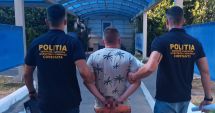 Stire din Eveniment : A atacat și furat suma de 380 de lei în plină stradă. Acum este după gratii