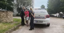 Stire din Eveniment : Atac șocant în Constanța! Un bărbat a fost înjunghiat în somn de tânăra cu care locuia