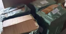 Stire din Eveniment : Captură uriașă în Port. Mii de perechi de încălțăminte au fost ridicate