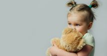 Stire din Social : Oameni fără suflet. Peste o mie de copii abuzaţi sexual de către adulţi