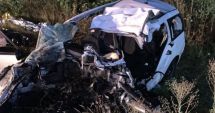 Stire din Eveniment : TRAGEDIE RUTIERĂ PE ȘOSEA! Doi adulţi şi trei copii au murit, după o coliziune frontală