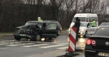 Stire din Eveniment : GALERIE FOTO. ACCIDENT RUTIER ÎN LAZU! CLIPE TERIBILE PENTRU UN PIETON AFLAT ÎN TRECERE, PE ZEBRĂ