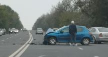 Stire din Eveniment : ACCIDENT RUTIER spectaculos, la Tuzla. Două autoturisme făcute praf! GALERIE FOTO
