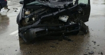 Stire din Eveniment : GALERIE FOTO. GRAV ACCIDENT RUTIER. TREI VICTIME