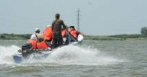 Stire din Eveniment : Accident nautic pe lacul Snagov: O persoană este dată dispărută