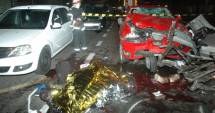 Stire din Eveniment : ATENȚIE, IMAGINI ȘOCANTE! GRAV ACCIDENT RUTIER ÎN CONSTANȚA. Un mort și șase răniți. ȘOFERUL A FOST REȚINUT / Update