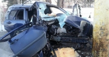 Stire din Eveniment : Accident mortal  pe bulevardul Brătianu,  după ce a intrat  cu mașina în stâlp