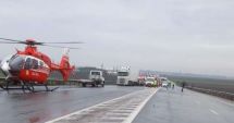 Stire din Eveniment : Grav accident între un tir şi o autoutilitară; două persoane decedate, una grav rănită