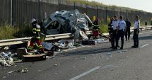Stire din Eveniment : Un mort și un rănit, după ce o dubiță și un TIR s-au ciocnit