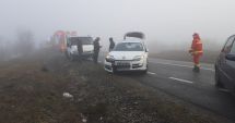 Stire din Eveniment : Accident rutier, în Mihai Viteazu. Două persoane au ajuns la spital