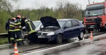 Stire din Eveniment : Accident grav, soldat cu trei victime, între o autocisternă cu motorină și două mașini