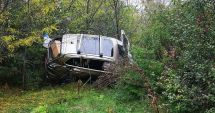 Stire din Eveniment : Accident pe drumul de acces spre Aerodromul Tuzla. Șoferul nu a oprit la "Stop"