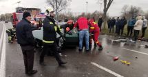 Stire din Eveniment : ACCIDENT în MAMAIA: trei mașini FĂCUTE PRAF și VICTIME PRINSE ÎNTRE FIARE!