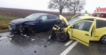 Stire din Eveniment : ACCIDENT cu patru mașini! Nouă persoane, printre care și un copil, au fost implicate