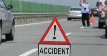 Stire din Eveniment : Două accidente, în această dimineață pe A2. Au fost implicate 7 mașini, iar o persoană a fost rănită